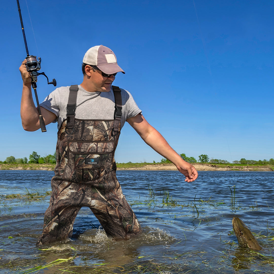 2025 Fishing Safety Guide: When Every Inch of Terrain Bites Back, Is Your Gear Ready?